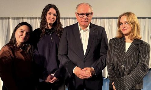 Студенты на премьере сериала Игоря Прокопенко