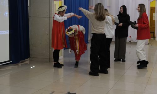 Год единства народов России в ВЭПИ открыли «Хороводом дружбы»