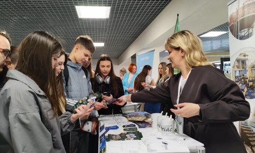 17 апреля 2026 года Всероссийская ярмарка трудоустройства «Работа России. Время возможностей»