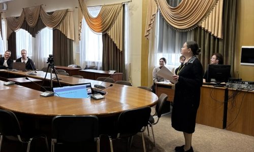 Деловая интерактивная игра «Финансовый блогер»