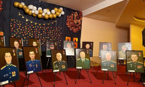 «Их имена с нами»: выставка о героях земляках в ВЭПИ