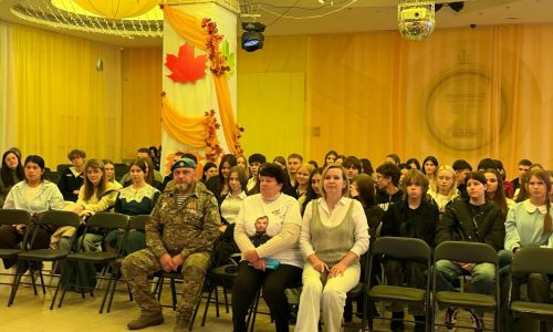 «Их имена с нами»: выставка о героях земляках в ВЭПИ